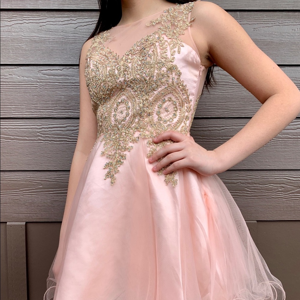 Beautiful homecoming/formal dress ‼️ WORN ONCE